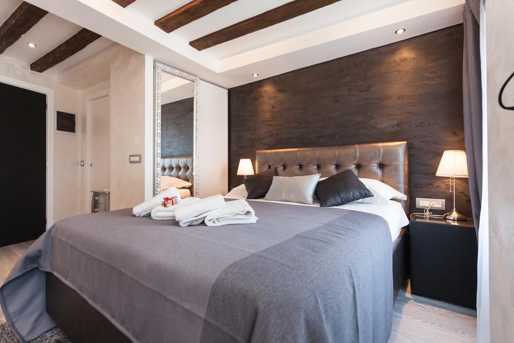 Royal Apartments Rovinj Exterior foto
